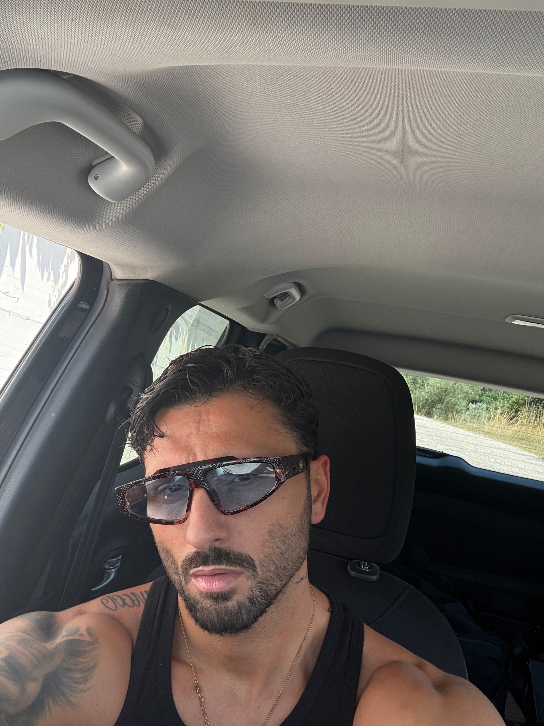 Sunglasses 00