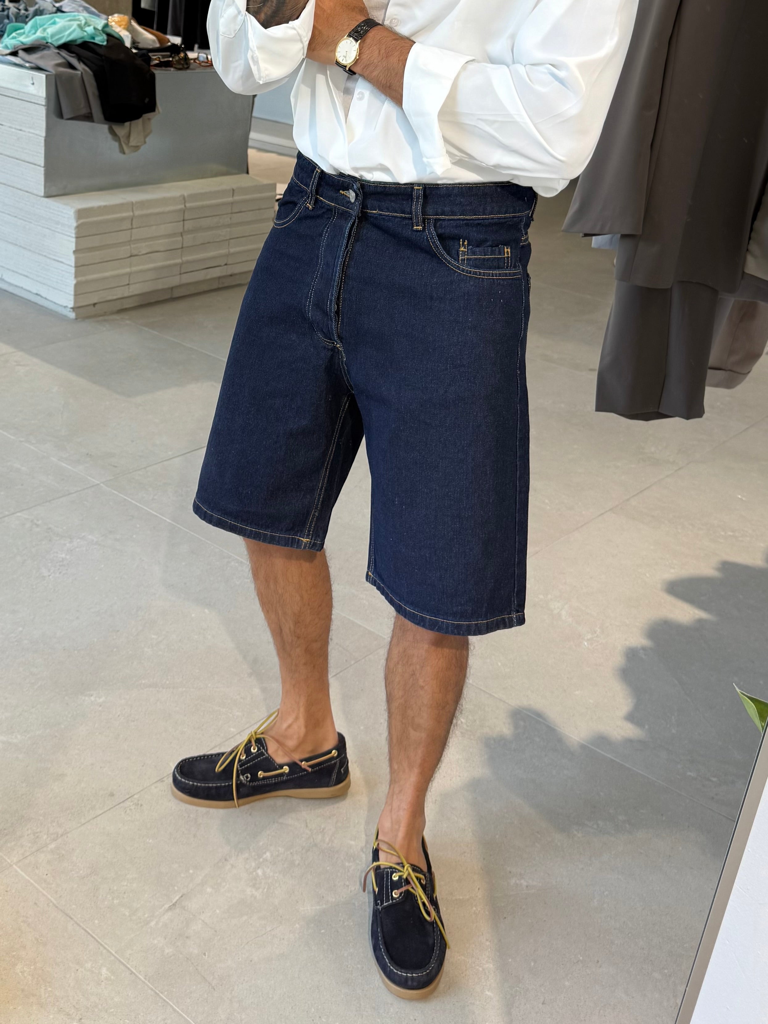 BERMUDA DENIM
