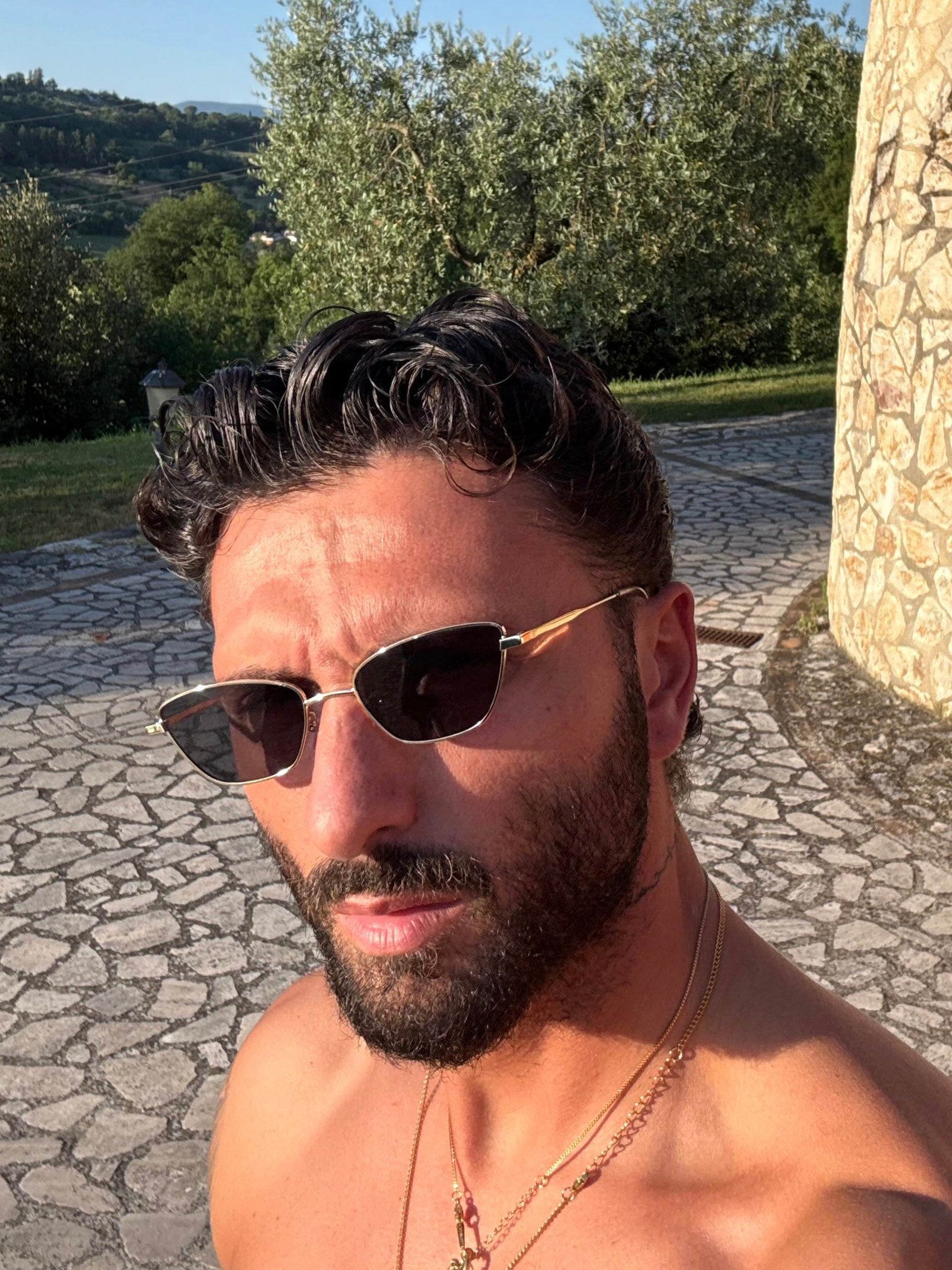 SUNGLASSES 21
