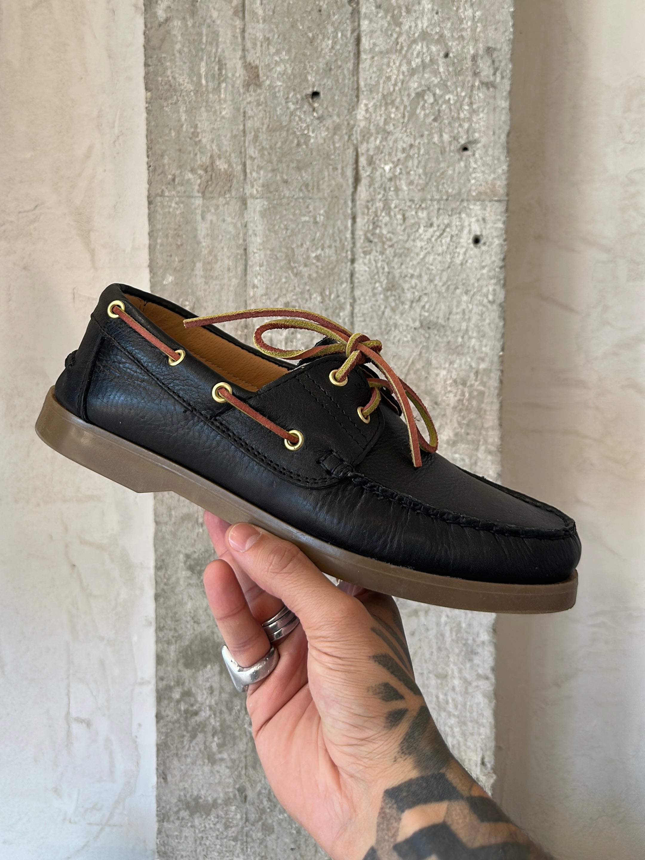 SCARPE DA BARCA PELLE