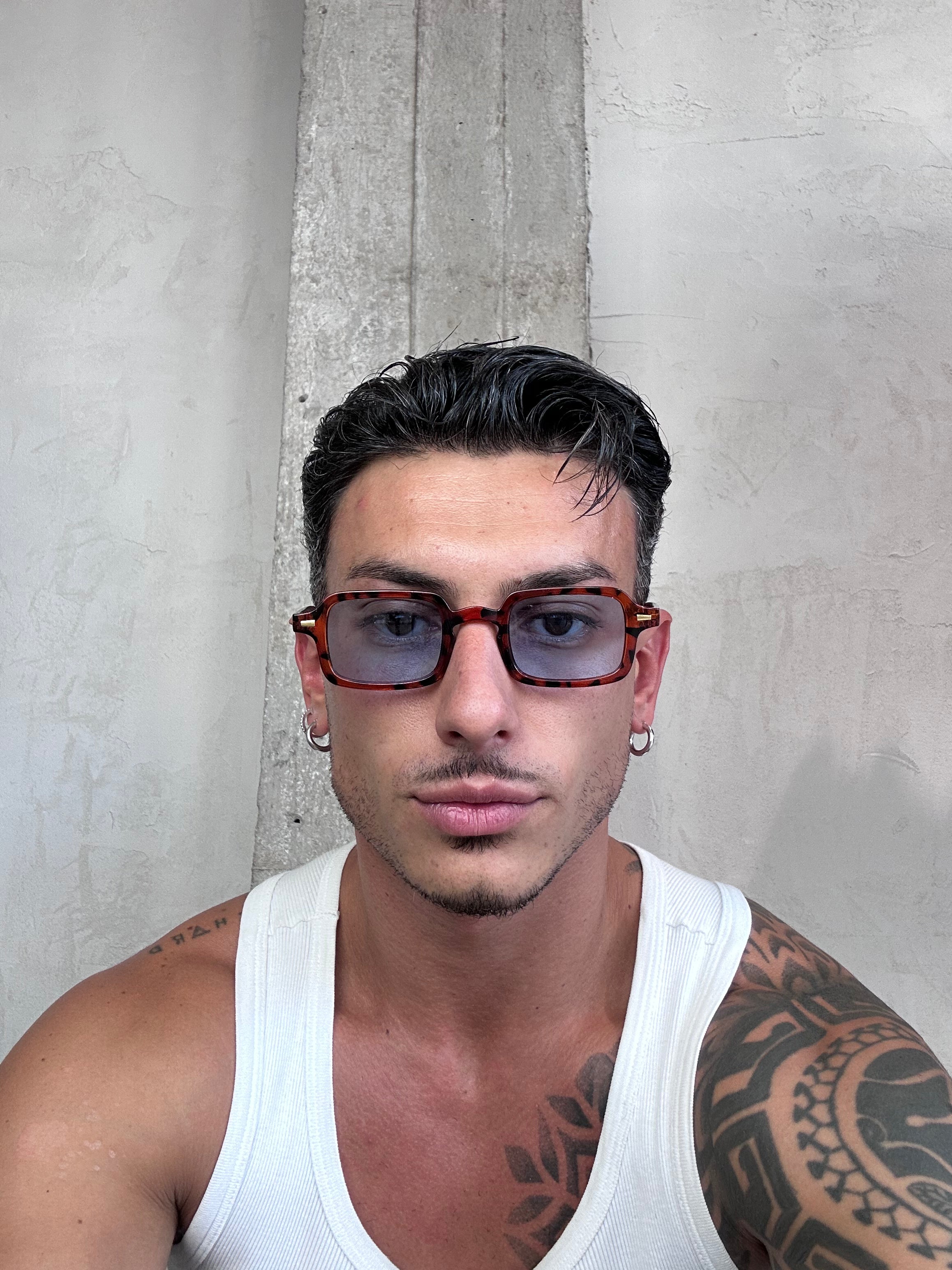 SUNGLASSES 19