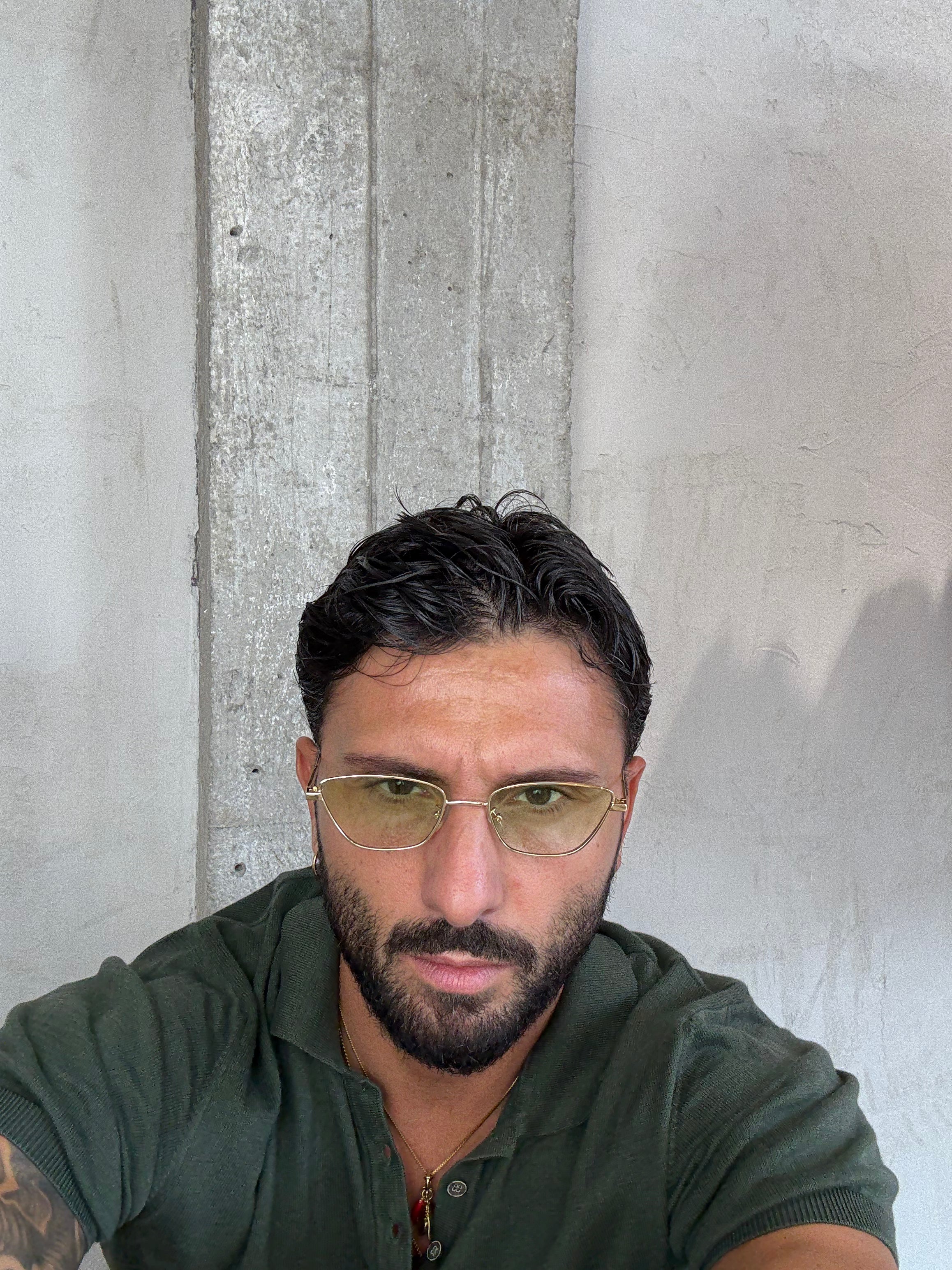 SUNGLASSES 18