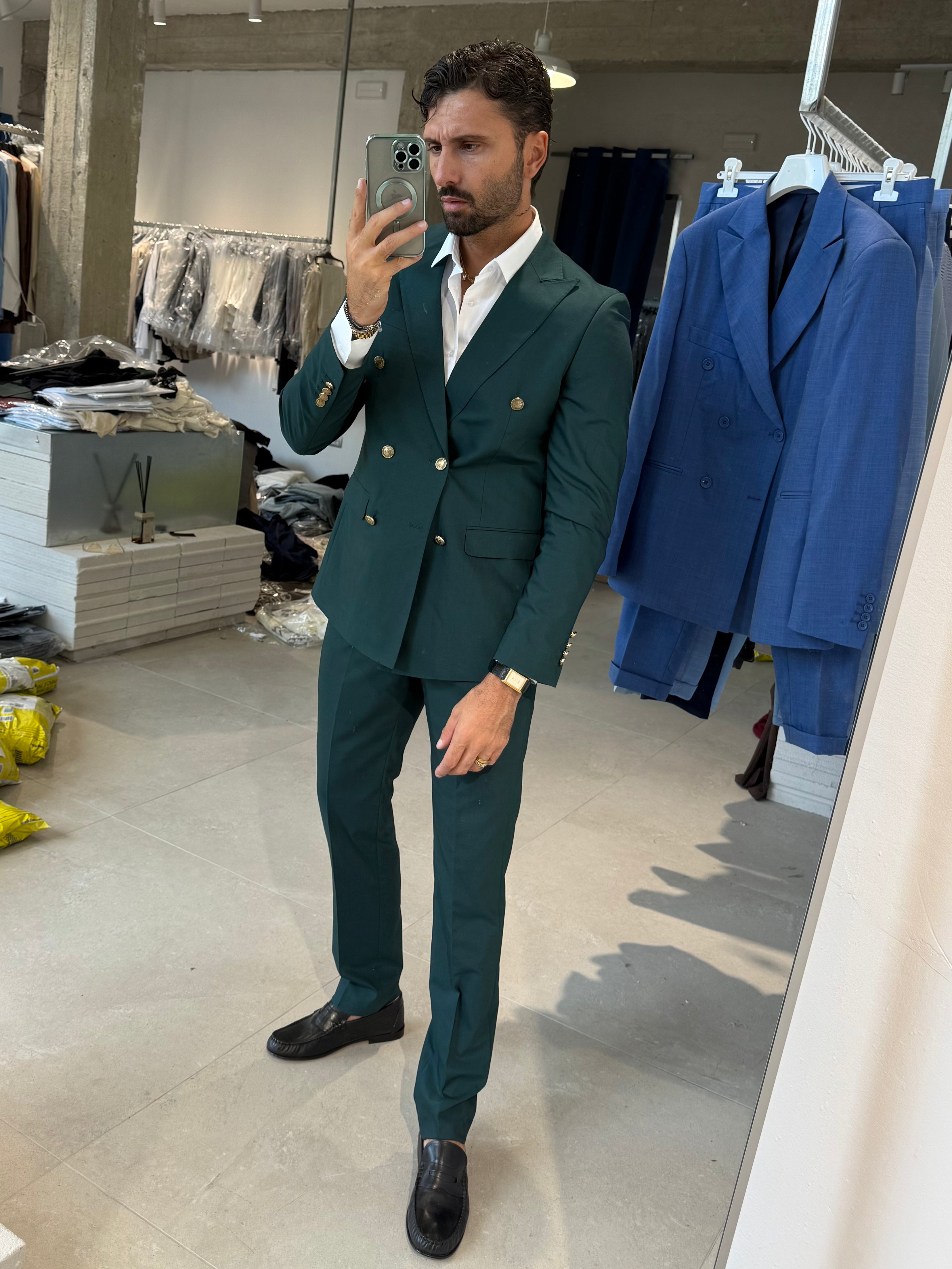 ABITO DOPPIO PETTO VERDE BOTTONI ORO