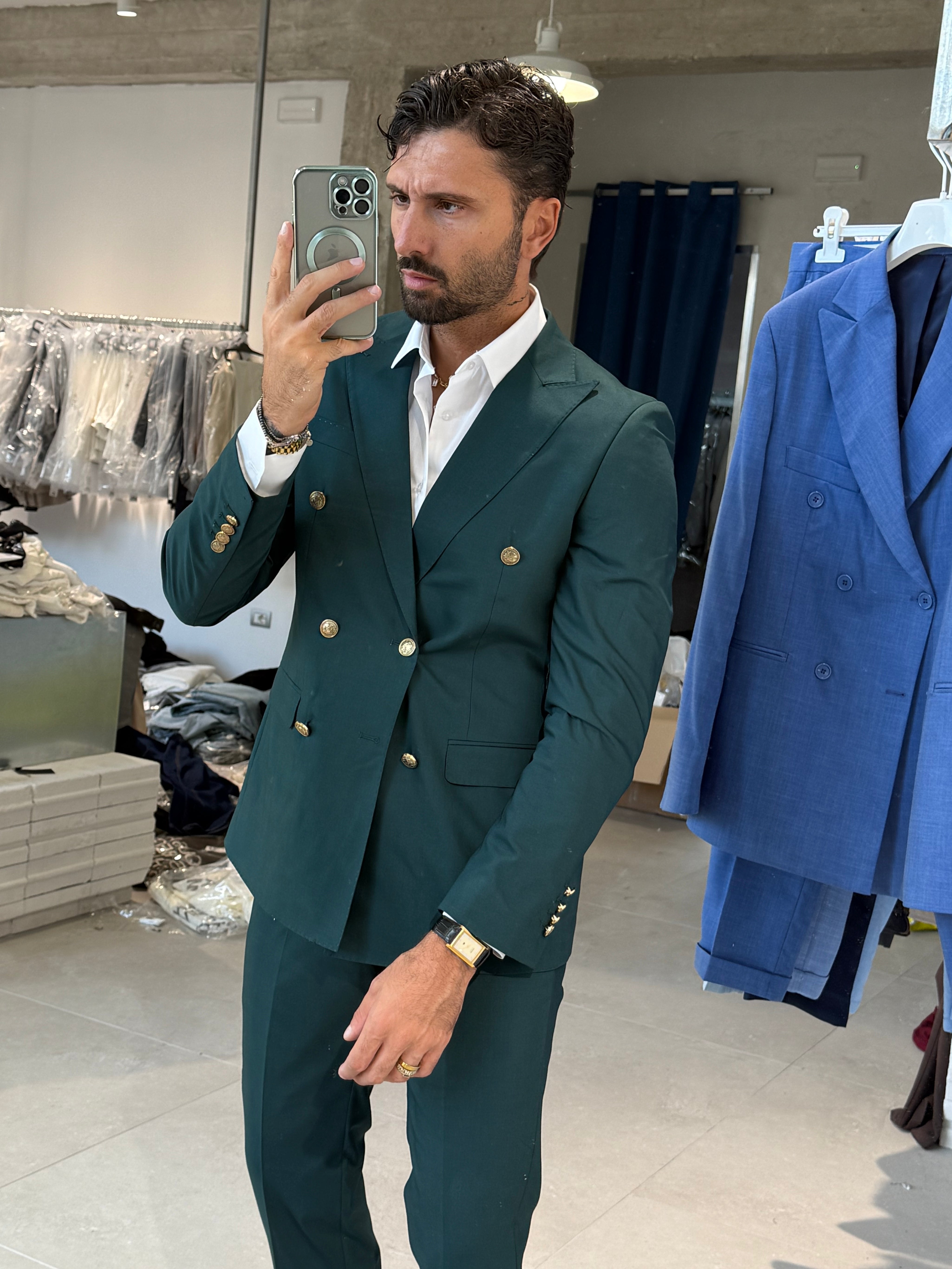 ABITO DOPPIO PETTO VERDE BOTTONI ORO